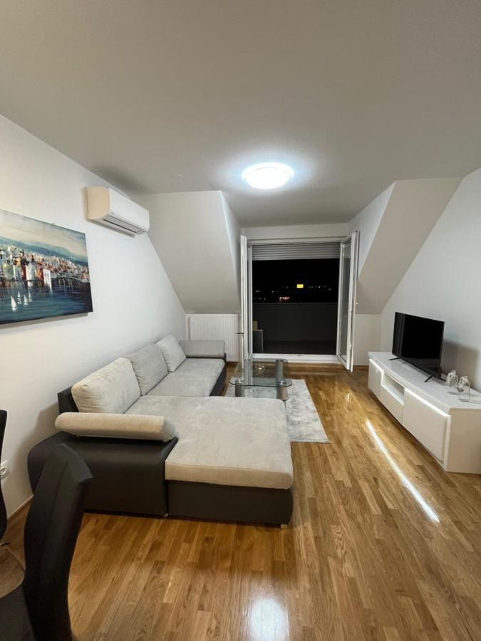 Apartman Anton ซาเกร็บ ภายนอก รูปภาพ