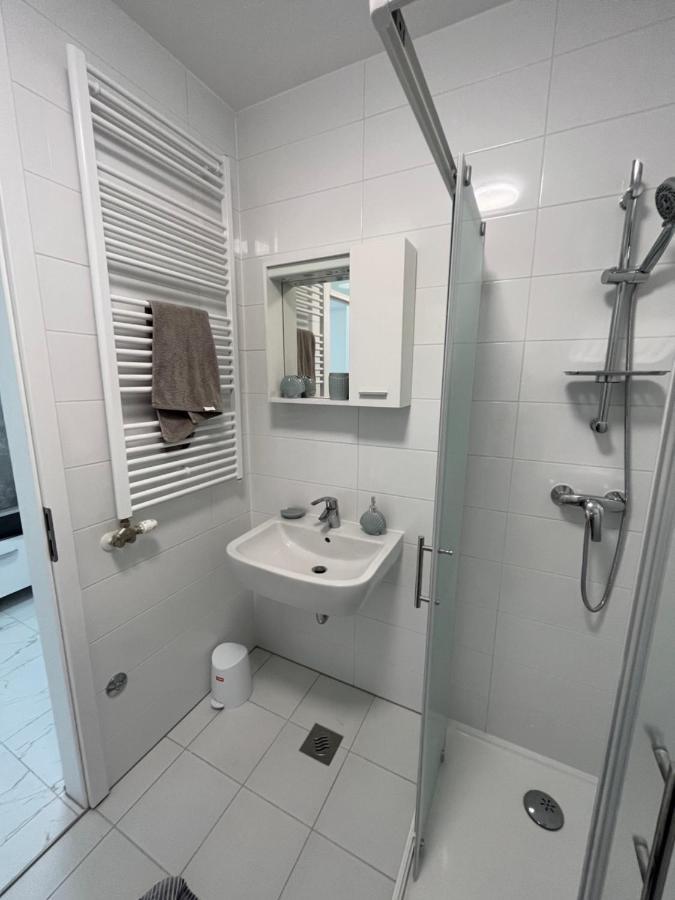 Apartman Anton ซาเกร็บ ภายนอก รูปภาพ