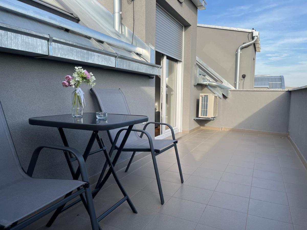 Apartman Anton ซาเกร็บ ภายนอก รูปภาพ